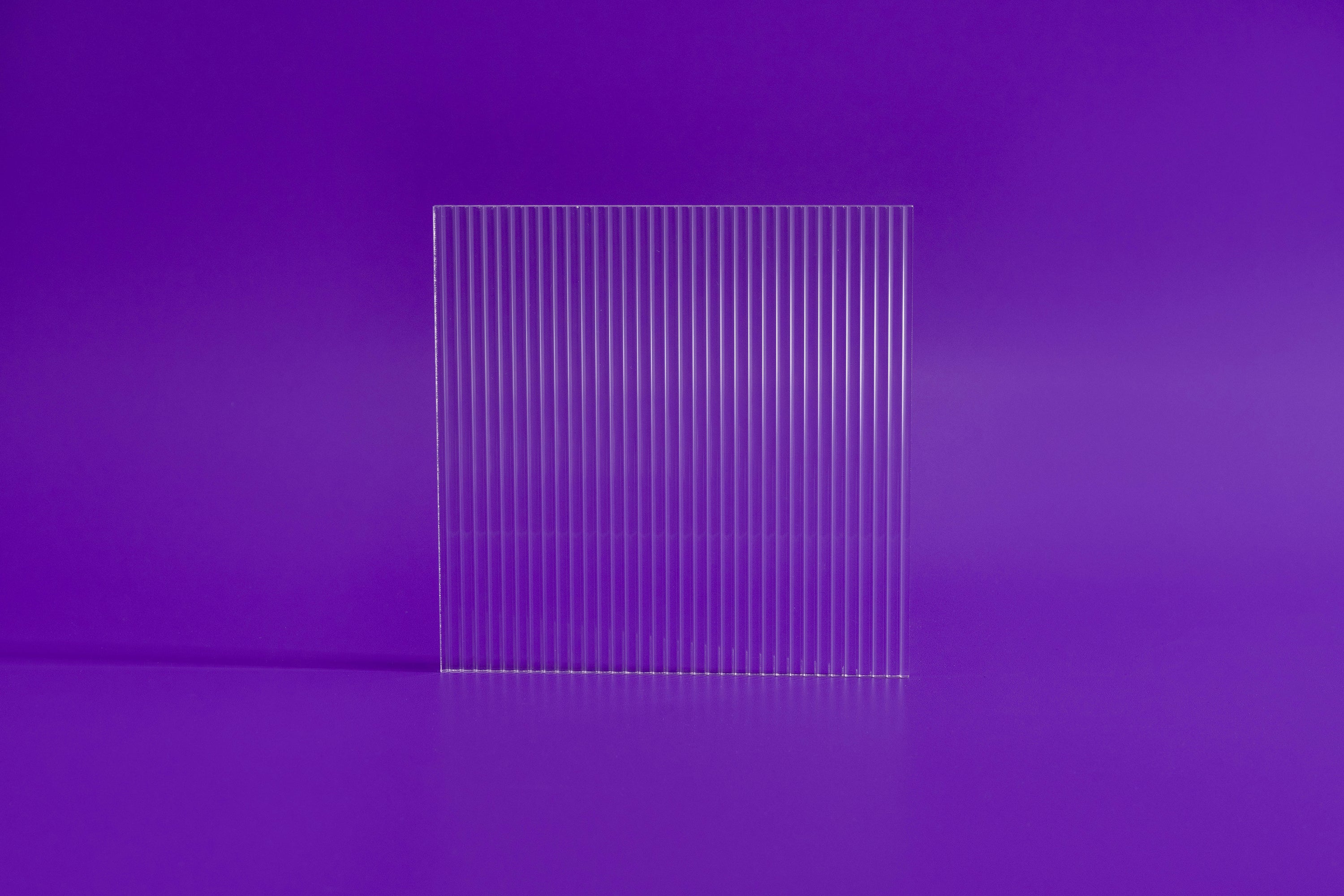 Clear Acrylic Styling Prop • Thick Ribbed